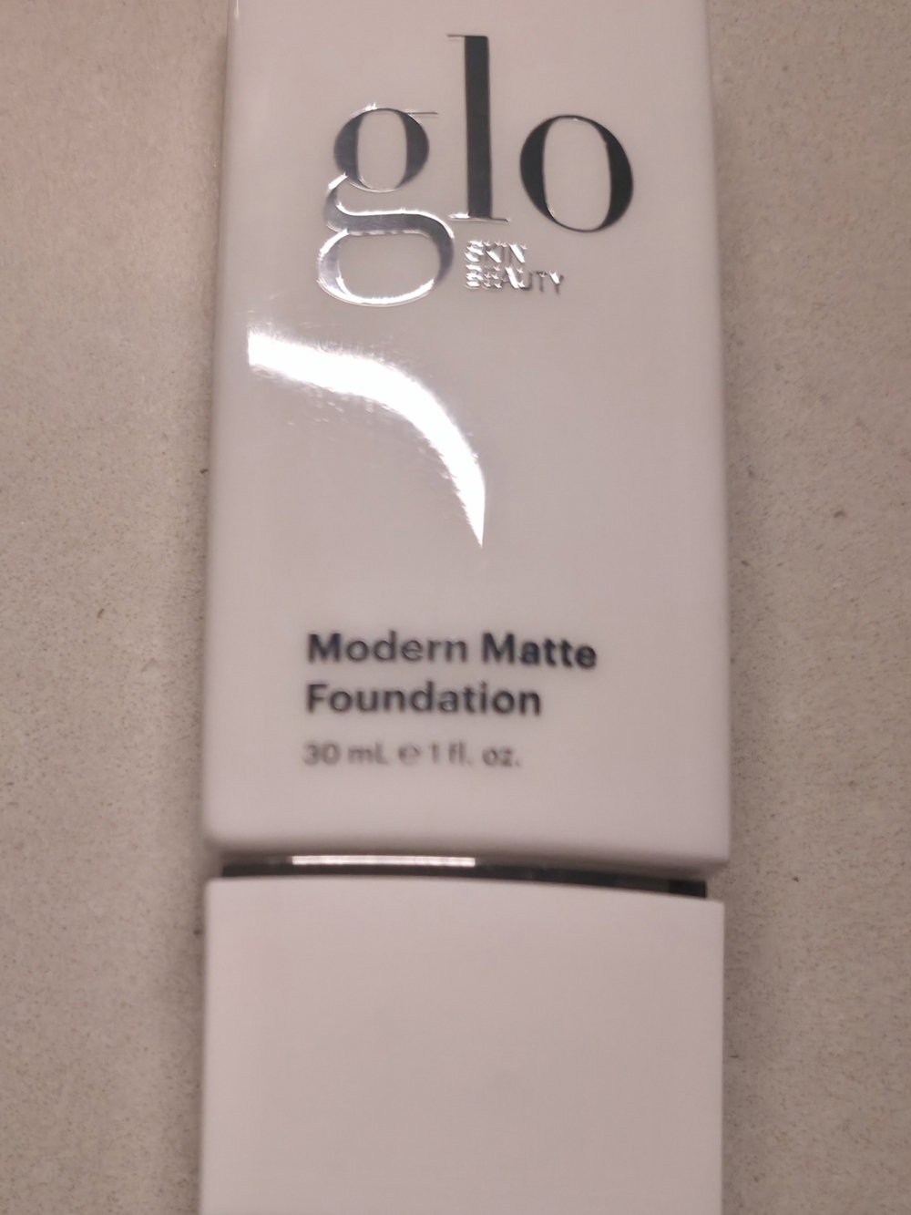 Glo Skin Beauty Modern Matte Foundation - White Packaging